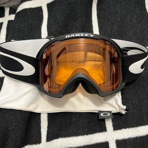 Oakley goggles